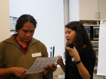 WITNESS Senior Archivist Yvonne Ng chats with a training participant.